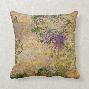 Visage vintage et coussin décoratif d'arabesques