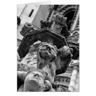 Visages sur la carte de cathédrale