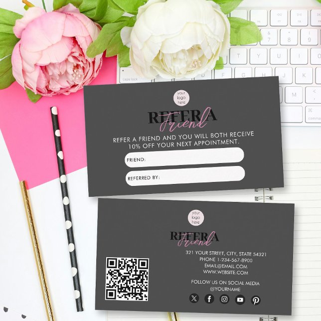 Visite Noir & Rose Business Référer Une Carte De Référenc (Black & Pink Business Refer A Friend Referral Card)