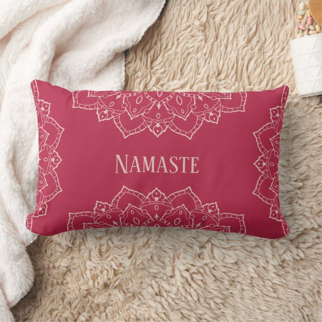 Viva Magenta & Pale Dogwood Mandala Lumbar Coussin (Couverture)