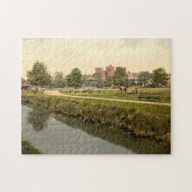 Vivary Park, Taunton, Somerset, England Jigsaw Puzzle (Horizontal)