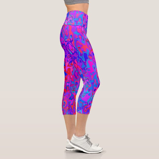 Vivid Camo Capri Leggings (Right)
