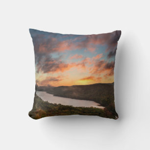 Vivid Sunrise Over Lake Of The Clouds In Autumn Throw Pillow