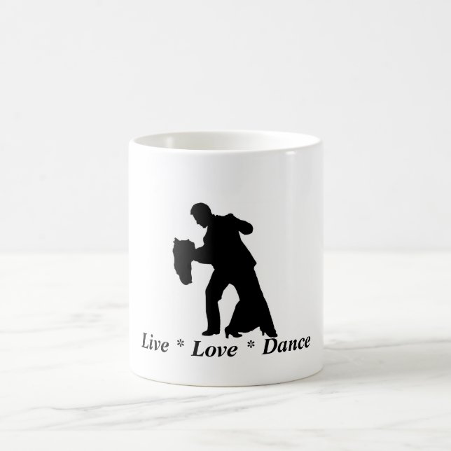 Vivre, Amour, Danse - Couple Mug de salle de bal (Centre)