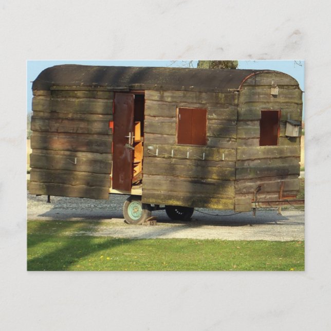 Vntage Wooden Camper Trailer Postcards (Front)