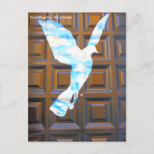Vogel von René Magritte an Tür in Sevilla Postcard