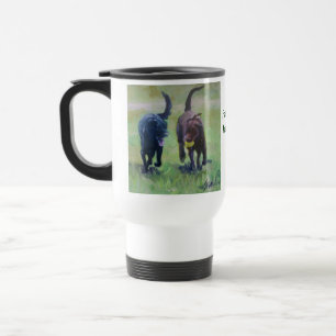 Voici dans la tasse de voyage d'amis de Forever