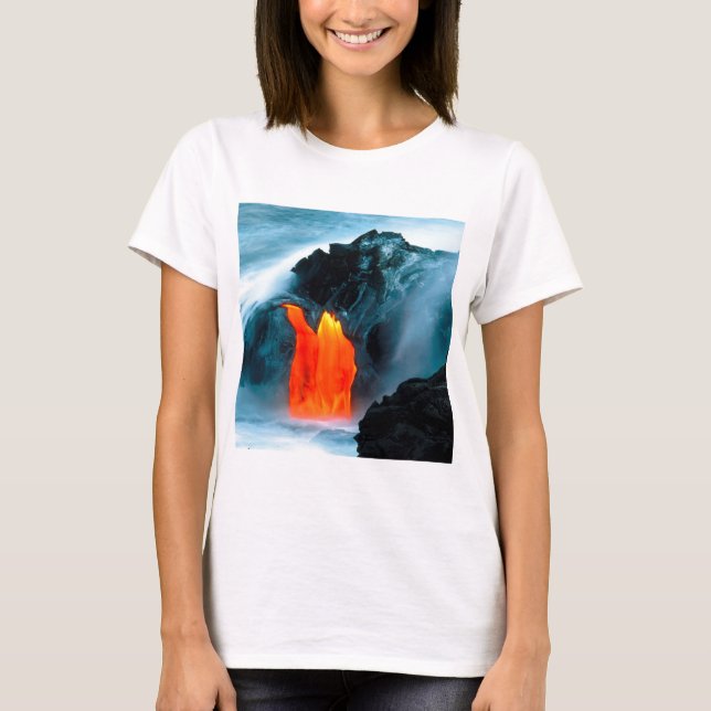 Volcano Lava Flow From Kilauea Hawaii T-Shirt (Front)