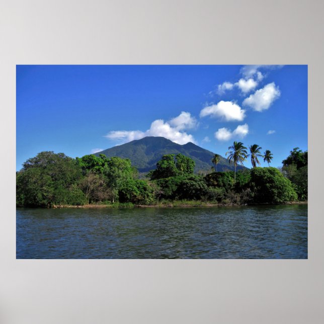 Volcano Maderas Poster (Front)