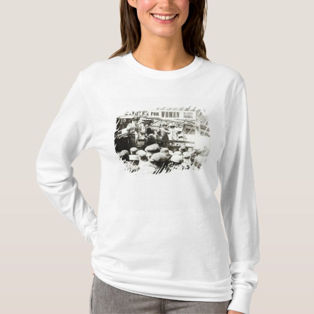 Votes for Women, August 1908 T-Shirt (Front)