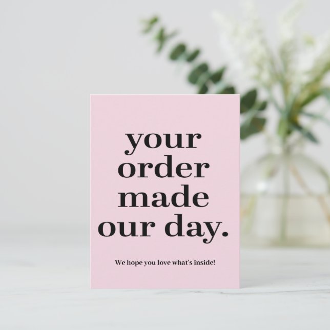 VOTRE COMMANDE A FAIT NOTRE JOURNÉE CARTE D'ENCOMB (Debout devant)