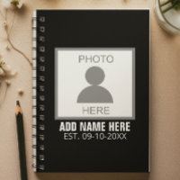 Votre photo ici Nom et âge