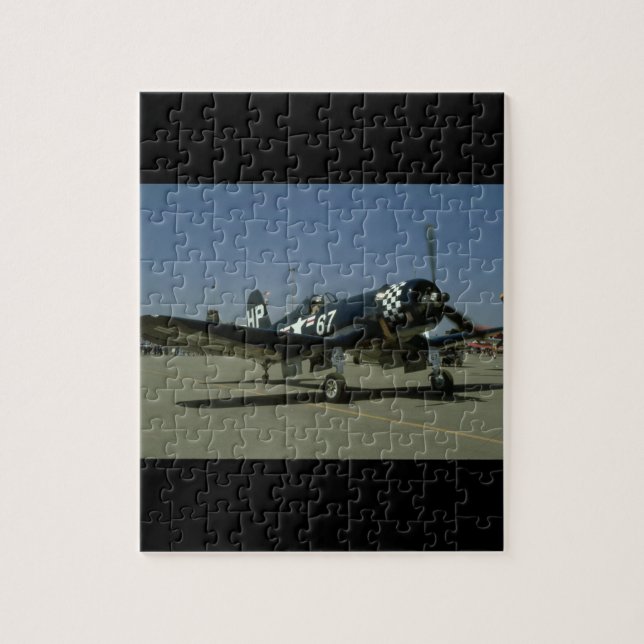 Vought F4U Corsair, Right Front_WWII Planes Jigsaw Puzzle (Vertical)