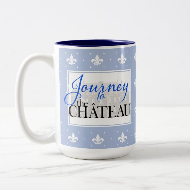Voyage au Château Fleur-de-lis Mug (Gauche)