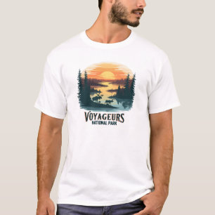 Voyageurs National Park Retro Sunset Moose T-Shirt