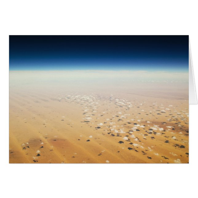 Vue aérienne d'un désert (Devant horizontal)