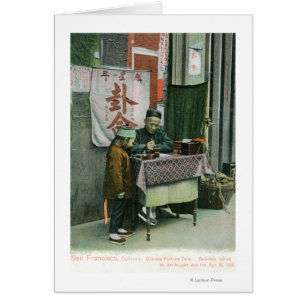 Vue de diseur de bonne aventure chinois au bureau