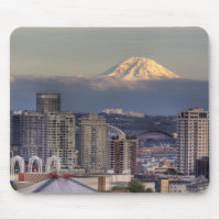 WA, Seattle, Mount Rainier from Kerry Park