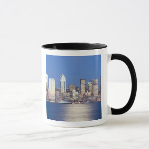 WA, Seattle, Seattle skyline and Elliott Bay, 2 Mug