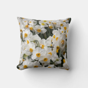WA, Skagit Valley, Daffodil pattern Throw Pillow