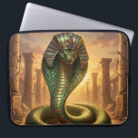 Wadjet – Ägyptische Schlangengöttin´6 Laptop Sleeve<br><div class="desc">Wadjet ist eine Kobra-Göttin aus der ägyptischen Mythologie und Schutzgöttin der Pharaonen sowie von Unterägypten. Sie steht für Schutz,  Macht und königliche Autorität.</div>