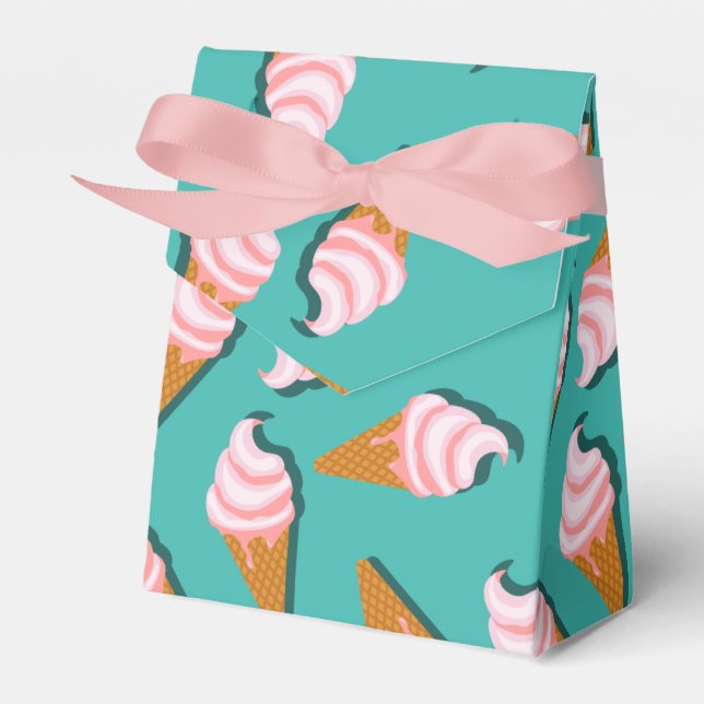 Waffle cones ice cream and frozen yogurt pattern favor box (Front Side)