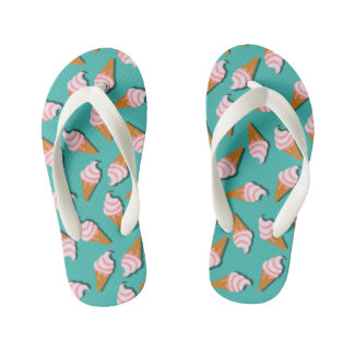 Waffle cones ice cream and frozen yogurt pattern kid's flip flops
