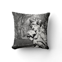 Walkure - tree arcade sculpture