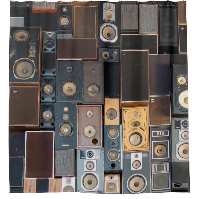 Wall of speakers (Front)