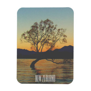 wanaka tree nz magnet