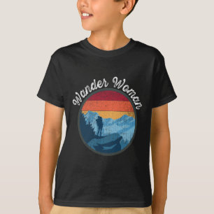 Wander Woman Retro Sunset - Climbing Hiking Outdoo T-Shirt