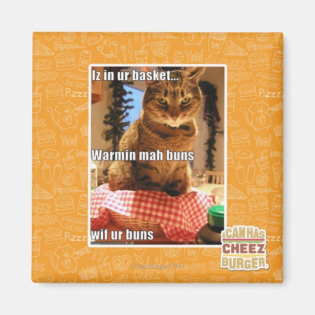 Warmin mah buns magnet (Front)