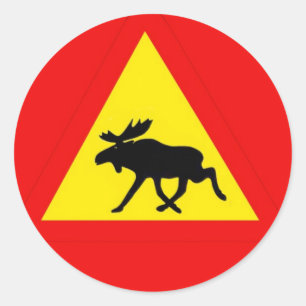 Warning against moose classic round sticker