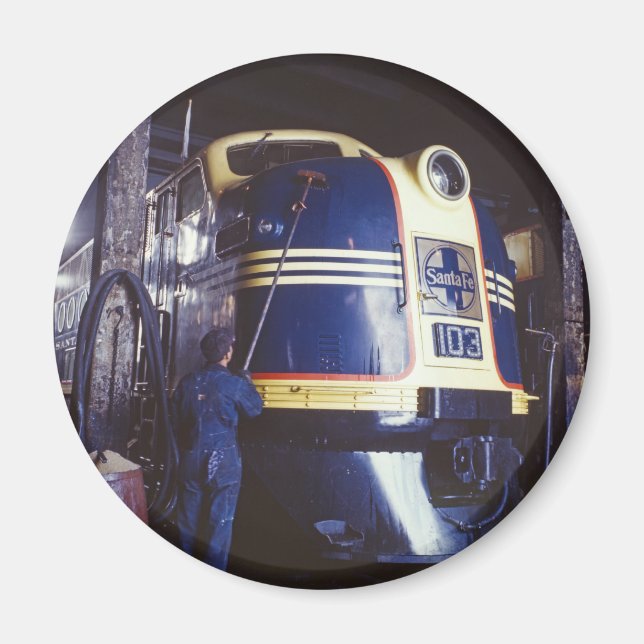 Washing the Locomotive Magnet (Front)