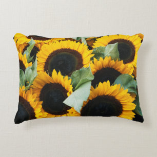 Washington, Seattle, Sunflower for sale pike Decorative Pillow