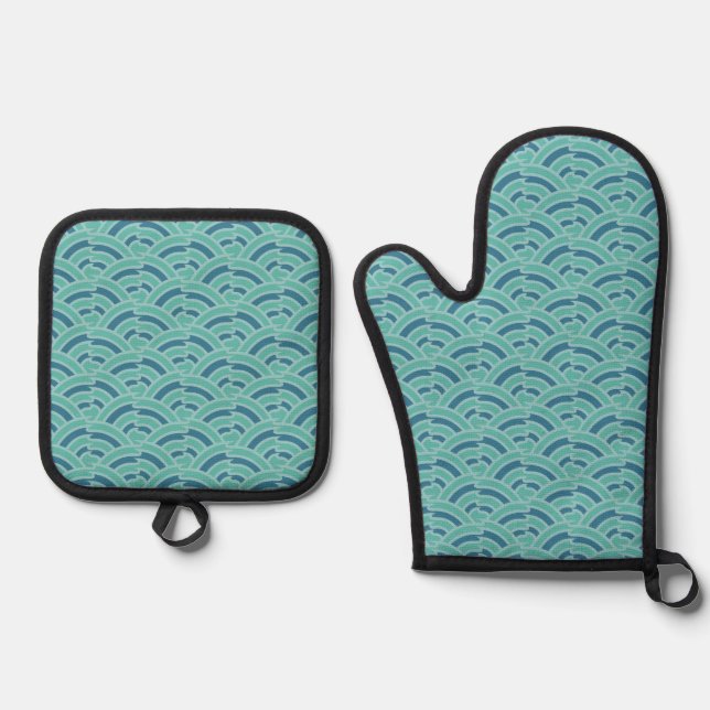 Water Arches Oven Mitt & Pot Holder Set (Front)