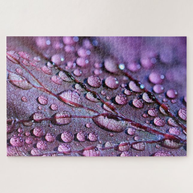 Water droplets purple leaf macro photography jigsaw puzzle (Horizontal)