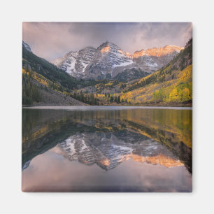 Water   Maroon Bells Colorado Magnet
