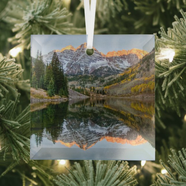 Water | Maroon Bells Lake Aspen Trees Glass Ornament (Insitu)