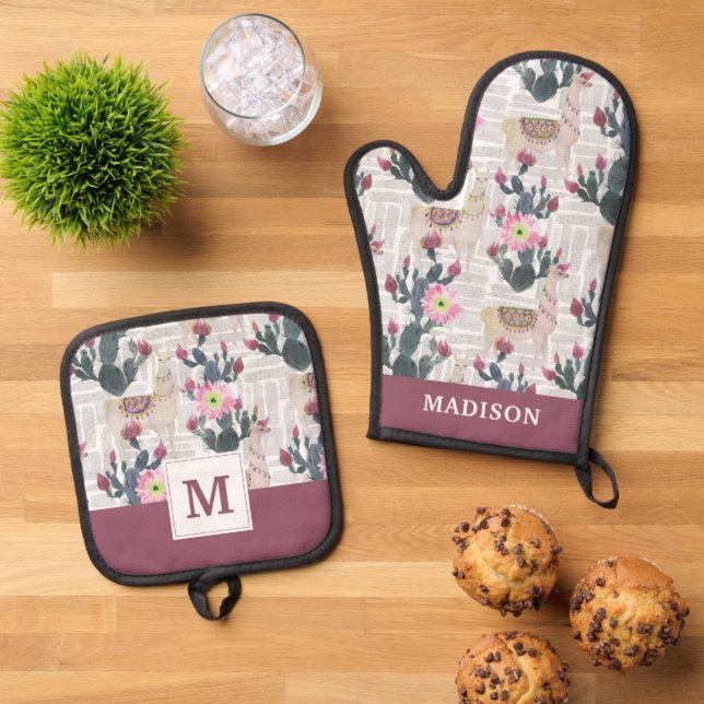 Watercolor Cactus Pattern Oven Mitt & Pot Holder Set (Top Down)