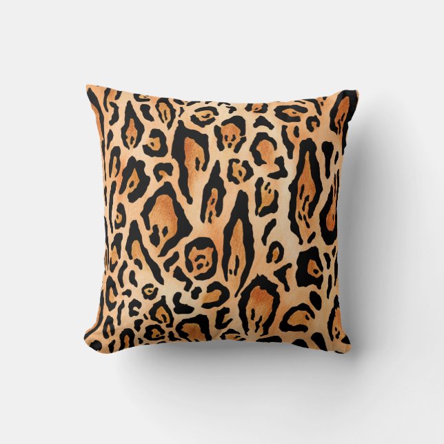 Watercolor cheetah print pattern throw pillow (Front)