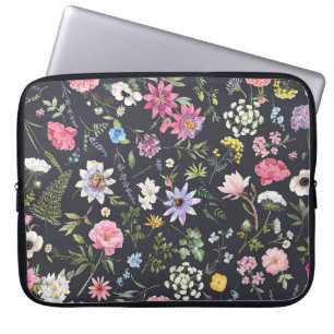 Watercolor Floral: Gentle Summer Pattern. Laptop Sleeve