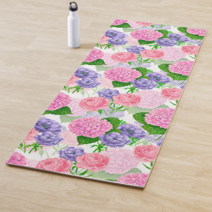 Watercolor floral pattern yoga mat