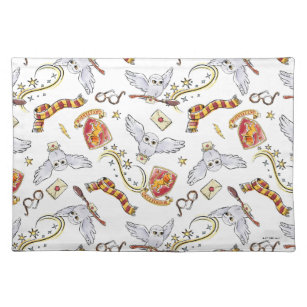 Watercolor GRYFFINDOR™ Hedwig Pattern Placemat