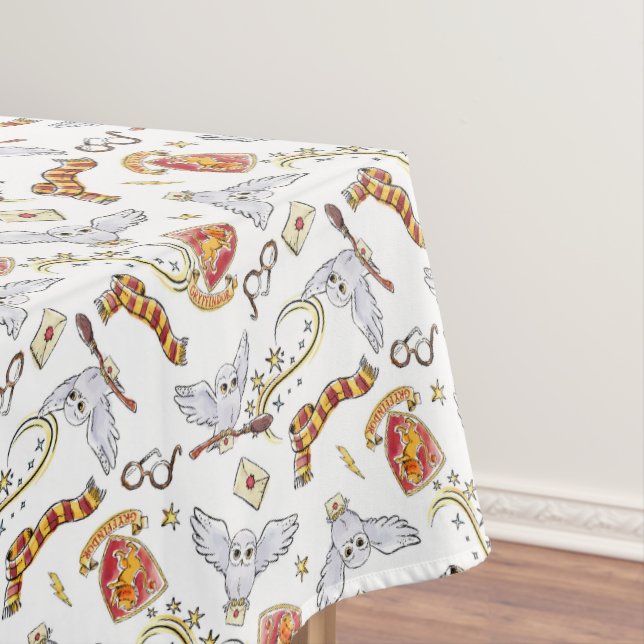 Watercolor GRYFFINDOR™ Hedwig Pattern Tablecloth (In Situ)