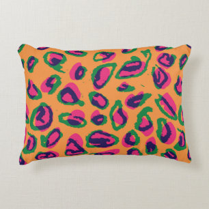 Watercolor leopard animal print illustration patte accent pillow