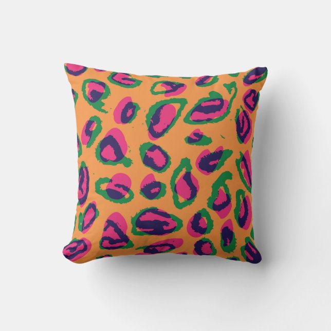 Watercolor leopard animal print illustration patte throw pillow (Front)