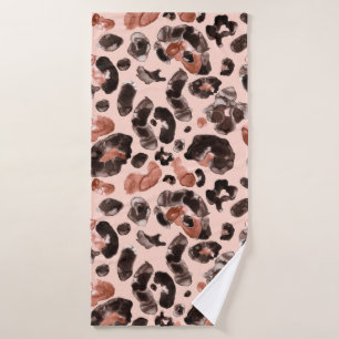 Watercolor leopard animal print pattern bath towel