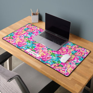 Watercolor Pink Floral Pattern Desk Mat