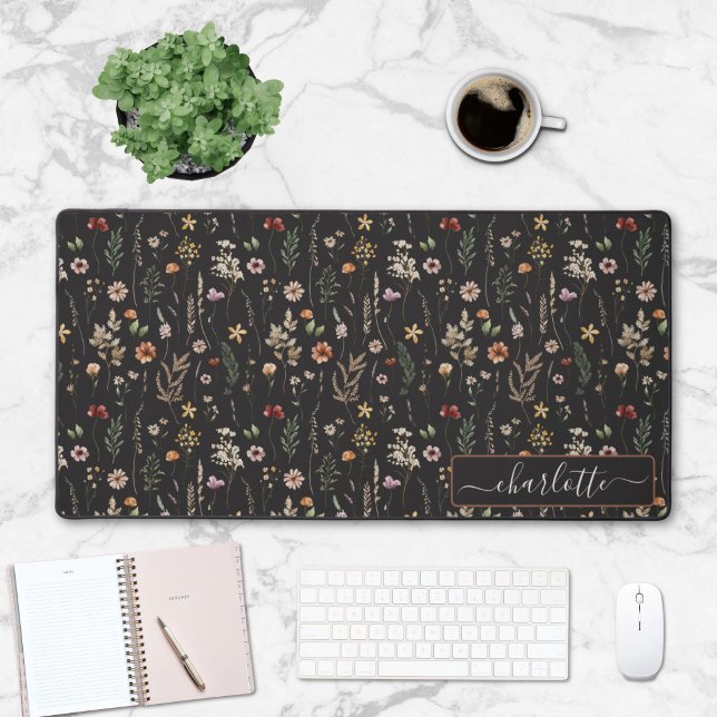 Watercolor Pretty Floral Wild flowers Pattern  Desk Mat (Creator Uploaded)